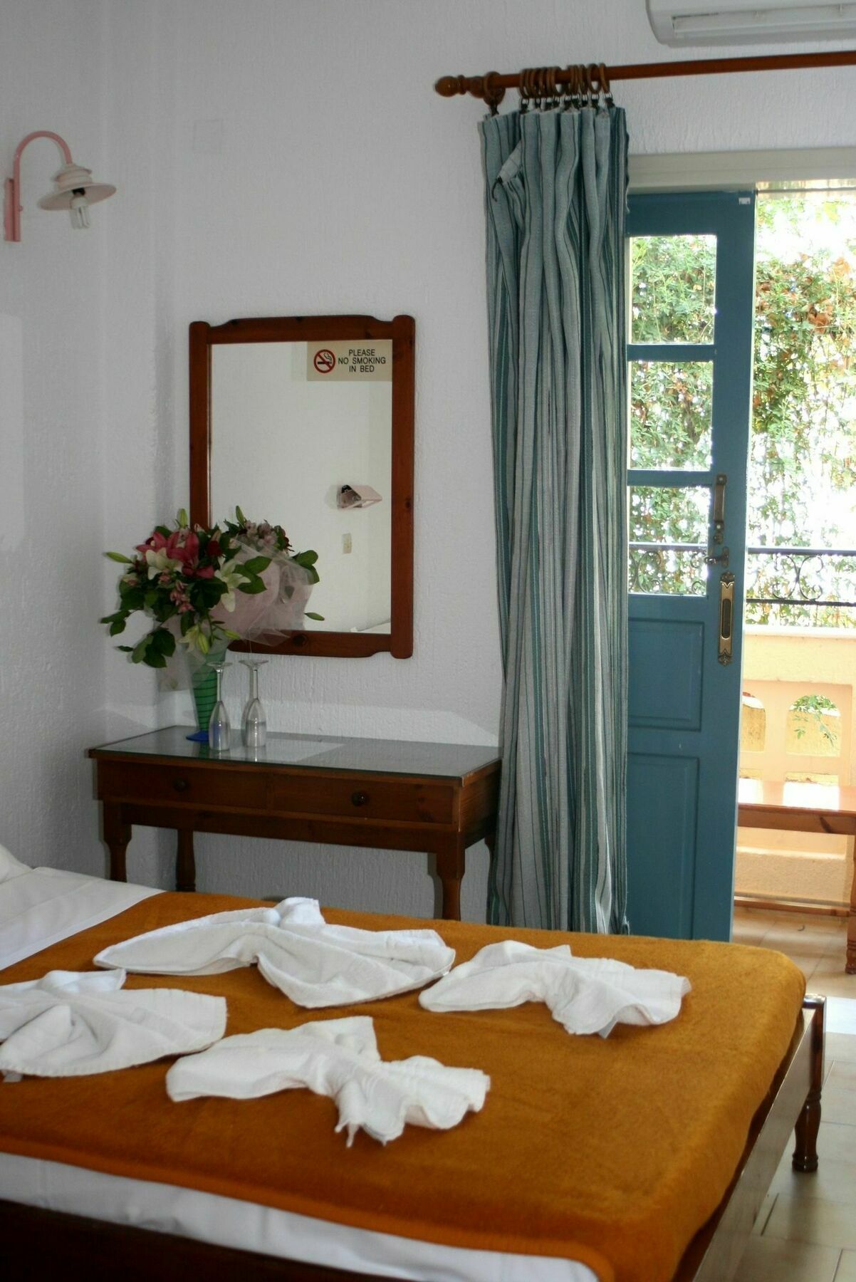Orion Apartments Malia  Bagian luar foto